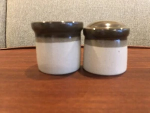 Mikasa Studio Kiln salt and pepper shaker - Picture 1 of 5