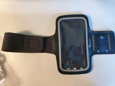 Trianium Armband, Water Resistant Large Cell Phone Armband for iPhone Xs/XS Max - Image 1 of 2