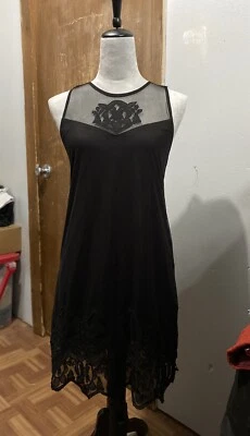 Sexy Mini Vestido Guess Para Mujer Talla M Negro Crochet Encaje Malla Bata Mirella Boho Foto 1 de 4