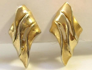 Vintage 1970s Clip on Earrings Gold Tone Metal Studs 1 1/4 x 3/4" - Picture 1 of 3