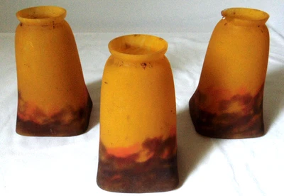 3 ANCIENNES TULIPES PATE DE VERRE MULLER FRERES LUNEVILLE POUR LUSTRE LAMPE - Photo 1/4