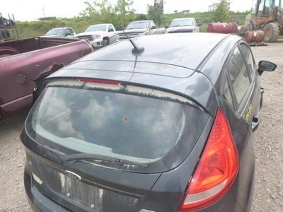 Ford Fiesta 2011 Rear/Tailgate Glass AE8Z 6142006-A 5436 - Imagem 1 de 4