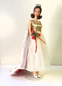 Barbie Walk Lively Miss America #3200 Mattel 1972 VINTAGE - Foto 1 di 10