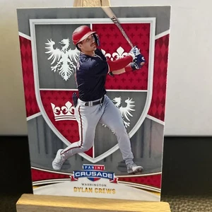 2024 Panini Crociata #155 Dylan Crews - Silver Parallel (RC) - Foto 1 di 2