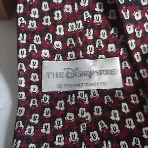 Walt Disney World Store Mens Tie Mickey Mouse Smiles Silk Burgundy Red Novelty - Picture 1 of 8