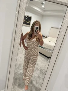 H &M One Piece comfy Jumpsuit Zebra Print Size 4 Bnwt Casual Dress Up - Picture 1 of 4