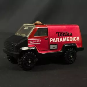 Vintage 1978 Tonka Paramedics 4" long Van Rescue EMS Toy Car Pressed Steel - Picture 1 of 8