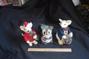 Lot of 3 Christmas Animals Sisal Straw Mice Raccoon 8 inch - Picture 1 of 10