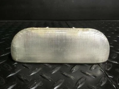 Luz de portão de elevação aérea Dodge Durango 1999 - Imagem 1 de 4