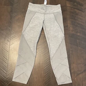 Ivivva Lululemon size 10 Gray Capri legging mesh - Picture 1 of 8