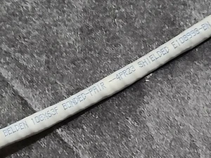 Par unido Belden 10GX63F 23/4P F/UTP 625 MHz Cat6A 10GX CMP gris/50 ft - Imagen 1 de 9