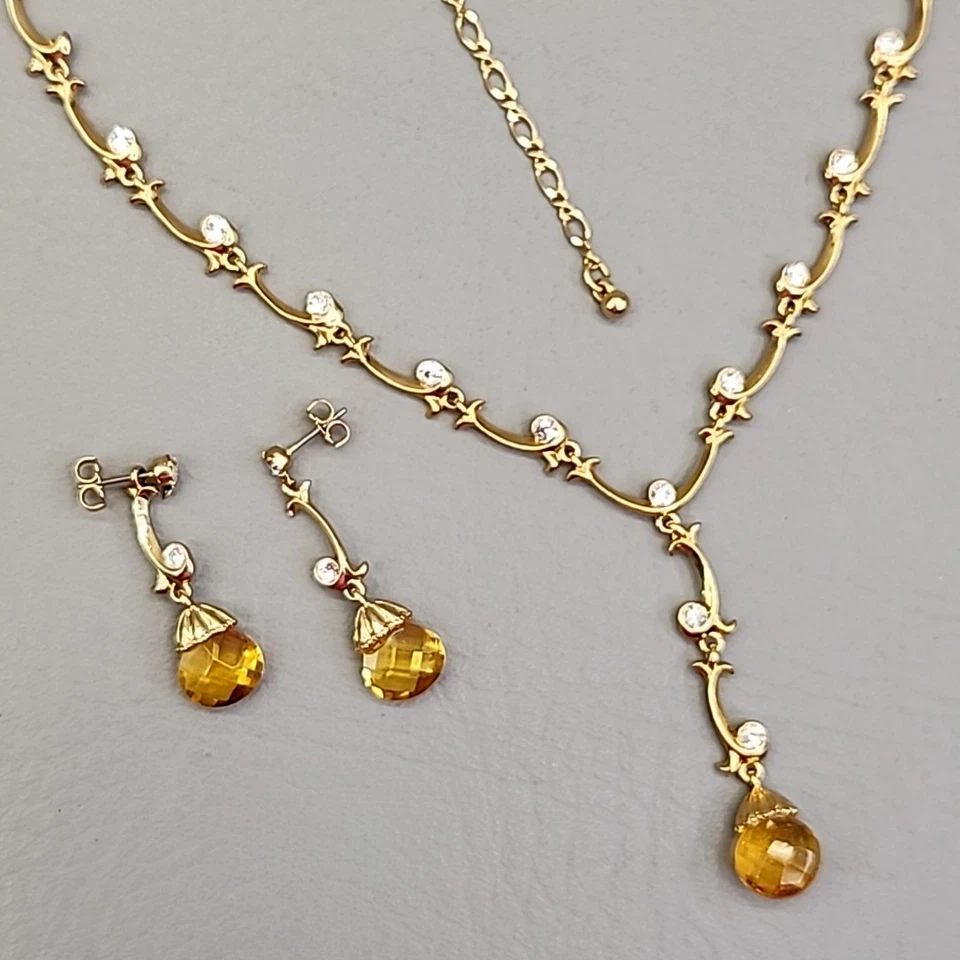 Vintage Avon Necklace Pierced Earrings Set Briolette Vine Gold Tone 19" - Image 1 of 4