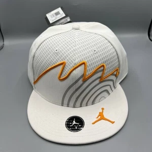 Air Jordan Hat Men 8 White Jumpman Fitted Cap New - Picture 1 of 8