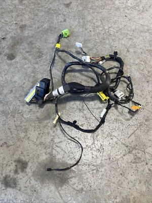 Arnés de cableado debajo del tablero de instrumentos Jeep Cherokee XJ 2000 (W00A2) Foto 1 de 4