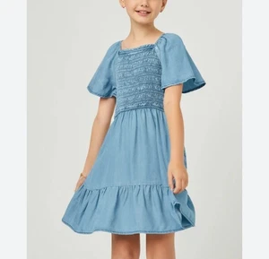 Hayden girls Smocked Bodice Tencel Dress Sz. L (10/12) blue Flutter sleeve - Picture 1 of 6
