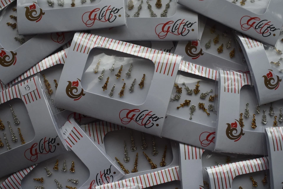 GLITTER Crystal Diamante Bindi Stick On Bollywood Indian Body Tattoo Art Gem Jewel