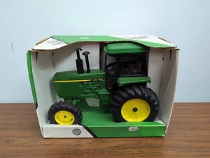 1/16 Ertl Farm Toy John Deere 4455 MFWD Tractor - Picture 1 of 4