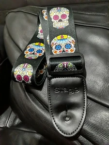 Tracolla chitarra/basso Stagg Terylene Mexican Candy Skull Day Of The Dead nera - Foto 1 di 5