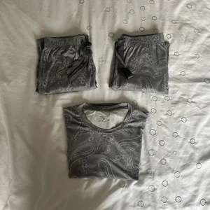 Primark Grey Pyjama Bundle • XS - Picture 1 of 9