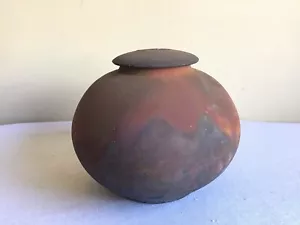 Vaso vaso tondo con coperchio iridescente in rame ceramica artistica artigianale Racku - Foto 1 di 10