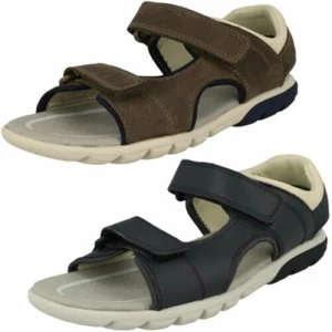 Boys Clarks Casual Strapped Sandals Rocco Wave - Picture 1 of 19