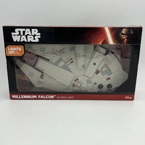 Star Wars Millennium Falcon 3D Deko LED Licht FX Disney versiegelt NEU ungeöffnet A1 - Bild 1 von 7