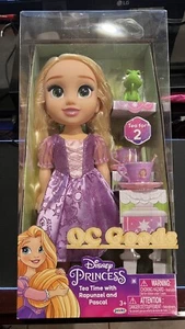 Brandneu - Disney Prinzessin Puppe Tea Time mit Rapunzel & Pascal * KOSTENLOSER VERSAND * - Bild 1 von 2