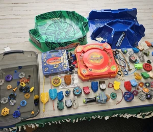 Beyblade Vintage Takara Tomy Metall Sammlung Holzstadien Teile Metall RIESIG - Bild 1 von 18