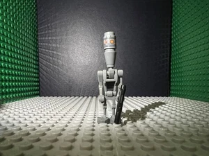 Lego Star Wars IG88 Mini Fig - Picture 1 of 3