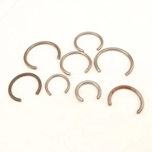 Clock Mainspring Clamps Assorted Sizes - XC608 - Picture 1 of 2
