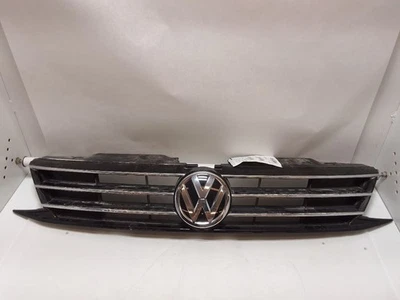 Volkswagen Jetta 2015-2018 sedán parrilla superior edición Wolfsburg Foto 1 de 4