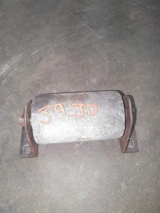 John Deere JD Model 39 Mähdeckwalze mit Halterung und Welle - Bild 1 von 7