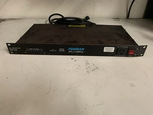 Genuine Furman AR-1215 AC Line Voltage Regulator 120 Volt 15 Amp - Picture 1 of 5