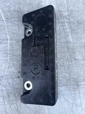 Toyota Sienna 2016 puerta corredera trasera almohadilla de choque separador de cojín lado izquierdo OEM Foto 1 de 3