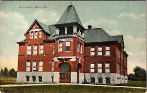 HENRY, ILLINOIS - HIGH SCHOOL - OLD POSTCARD - Picture 1 of 2