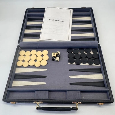 Backgammon im Koffer Brettspiel Gesellschaftsspiel - Bild 1 von 3