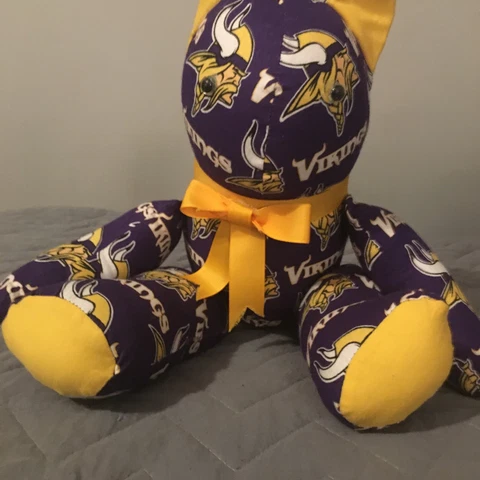 Vikings Plush Bear Good Condition Rare Cover