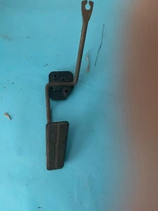 Corvette 1973-82 pedal de gasolina GM usado - Imagen 1 de 1