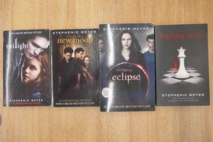 Twilight Saga 4 paperback books by Stephenie Meyer New Moon, Eclipse... (MO) - Picture 1 of 2