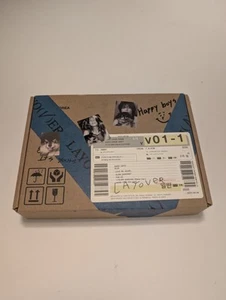 V (BTS) 1st Solo Album "Layover" Blue ver. Fan Package Box Set & Letter BTS ARMY - Picture 1 of 3