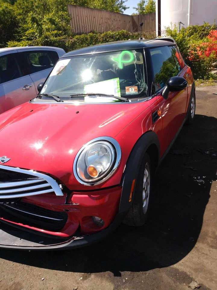 2013 MINI COOPER Rack and Pinion Assembly OEM Red 86K Miles NJ25-18459-458809 - Imagem 1 de 3