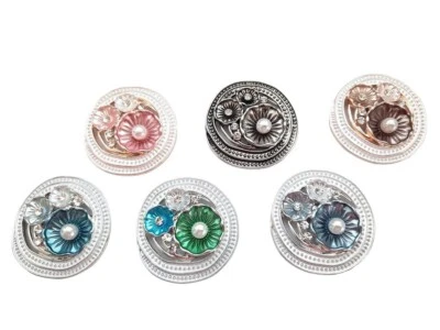 Brosche Magnetbrosche Schal Bekleidung Poncho Textilschmuck Blume Perle Strass - Bild 1 von 3