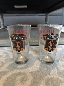 SAN FRANCISCO GIANTS 2010 World Series Champion Pair Of Pint Glasses Bud - Picture 1 of 2