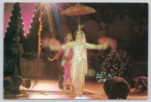 Postcard Singkil Muslim Folk Dance Philippines Beautiful Woman Colorful Costume - Picture 1 of 2