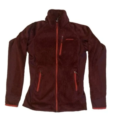 Jaqueta Patagonia Feminina R2 Zíper Completo Média STY25148 Vermelha Handwarmers Tech  - Imagem 1 de 4