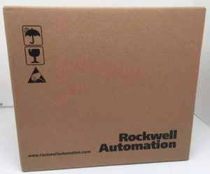 Nuovo Allen Bradley 1762sc-IF4OF4 spedizione gratuita nuovo in scatola nuovo sigillato in fabbrica - Foto 1 di 3