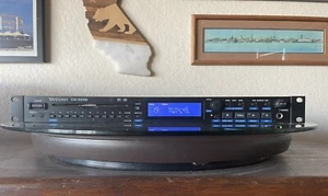 Tascam CD-500 Profi CD Player voll funktionsfähig mit Pitch Control - Bild 1 von 19