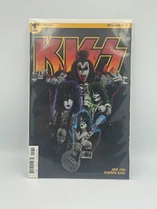 Variante de portada de foto de dinamita KISS #1 casi nueva 2016 Amy Chu - Imagen 1 de 1
