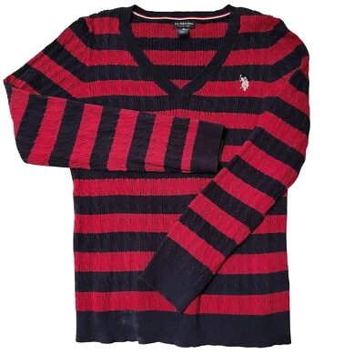 U.S. Polo Assn. Suéter mediano a rayas rojo y azul marino con cuello en V para mujer Foto 1 de 4