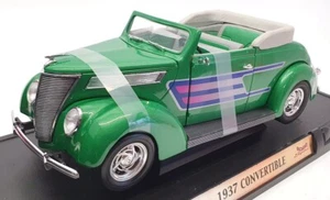 Road Signature 1/18 Scale Model Car 92238 - 1937 Ford Convertible - Green - Picture 1 of 5